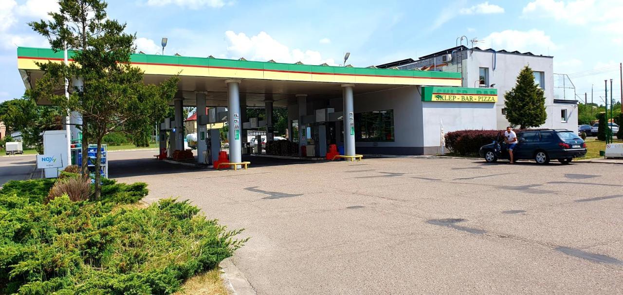 Motel Na Stacji Paliw Ustronie Morskie Kültér fotó