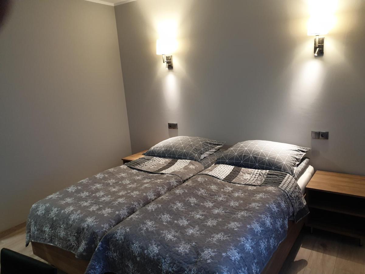 Motel Na Stacji Paliw Ustronie Morskie Kültér fotó